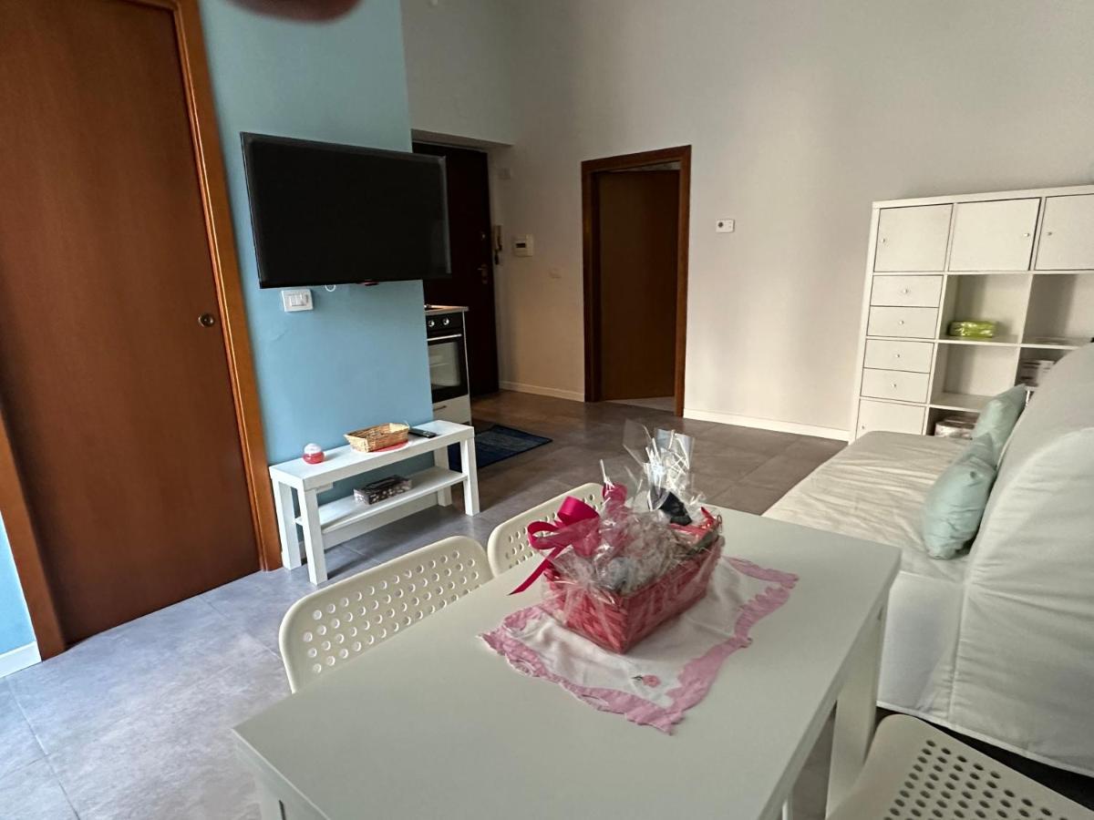 Casa Susanna - Delizioso Piano Terra, Centralissimo, Superservito, Tranquillo, Appena Fuori Ztl Parcheggio Libero Terni Eksteriør bilde