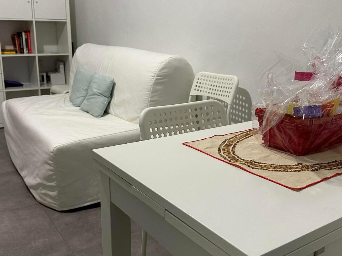 Casa Susanna - Delizioso Piano Terra, Centralissimo, Superservito, Tranquillo, Appena Fuori Ztl Parcheggio Libero Terni Eksteriør bilde